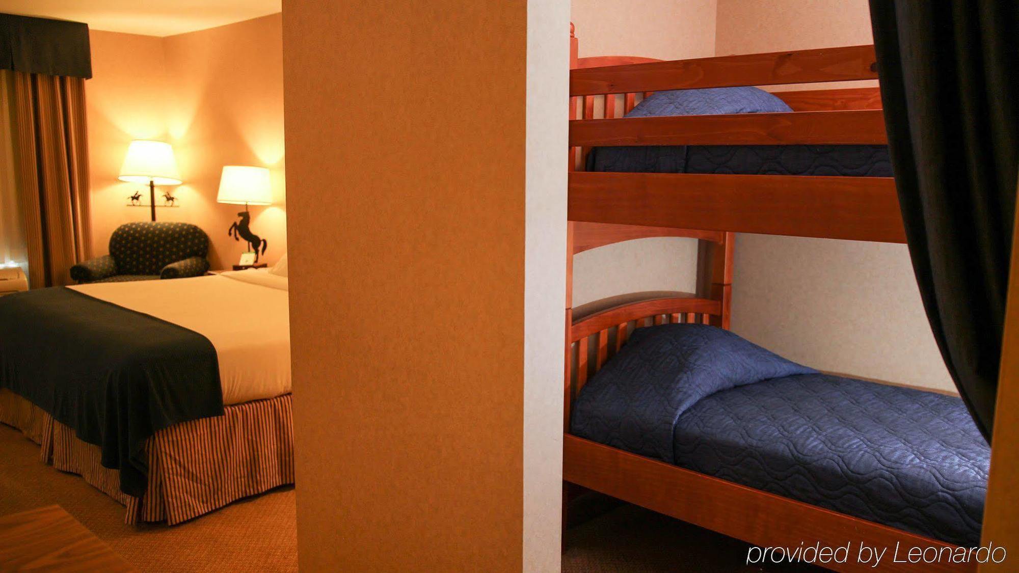 Holiday Inn Express Sierra Vista By Ihg Exteriör bild